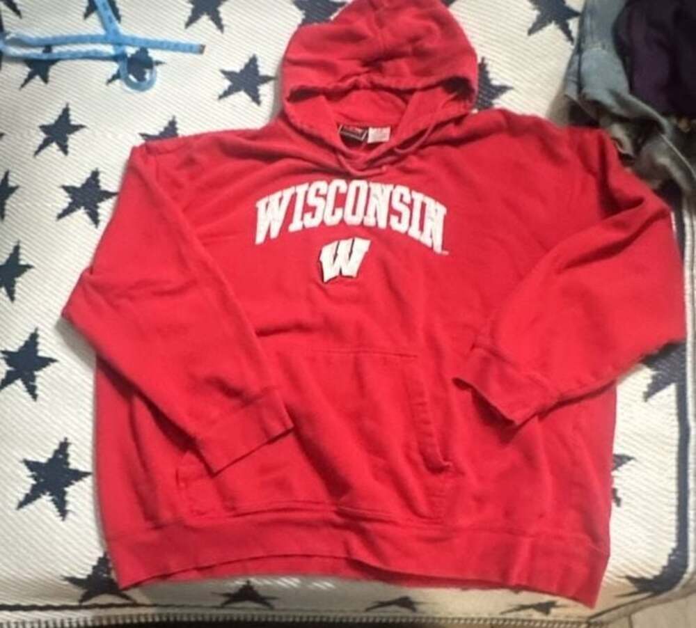 Vintage Genuine Stuff Wisconsin Badgers Hoodie - Men's XXL